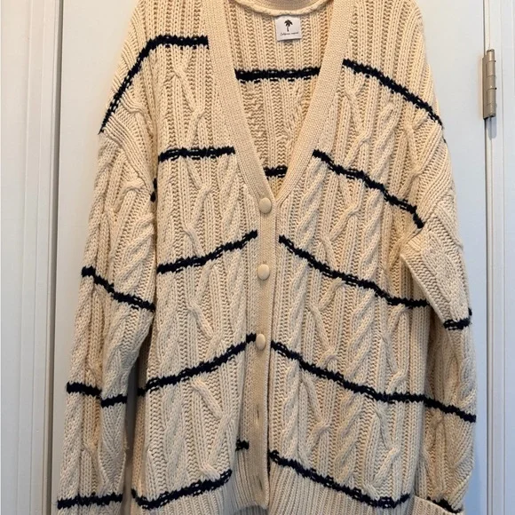 The Westside Cream and Black Cable Knit Cardigan oversized fit - Picture 2 of 5